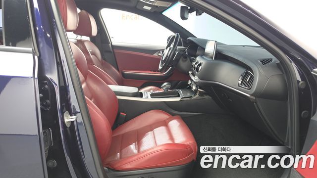 Kia Stinger 2020 — photo 11