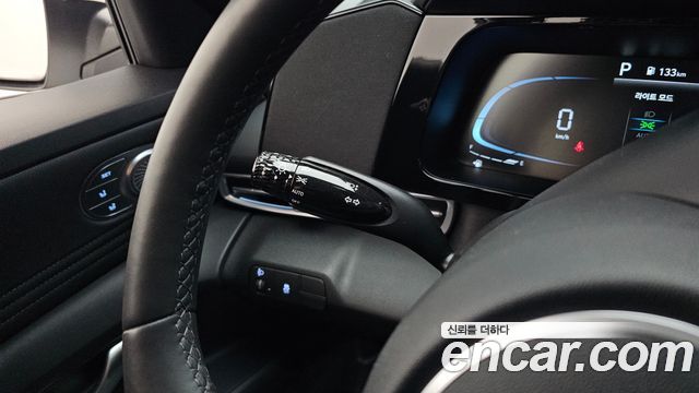 Hyundai AVANTE 2025 — photo 27