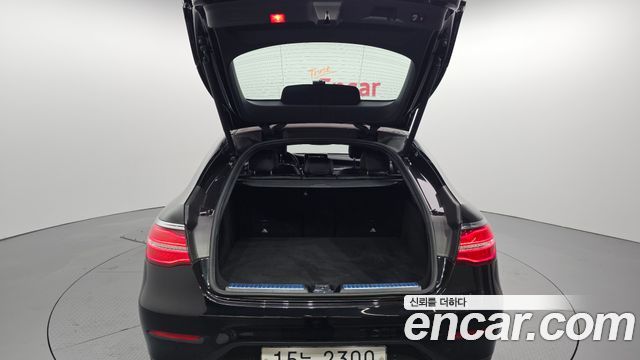 Mercedes-Benz GLC-Class 2019 — photo 20