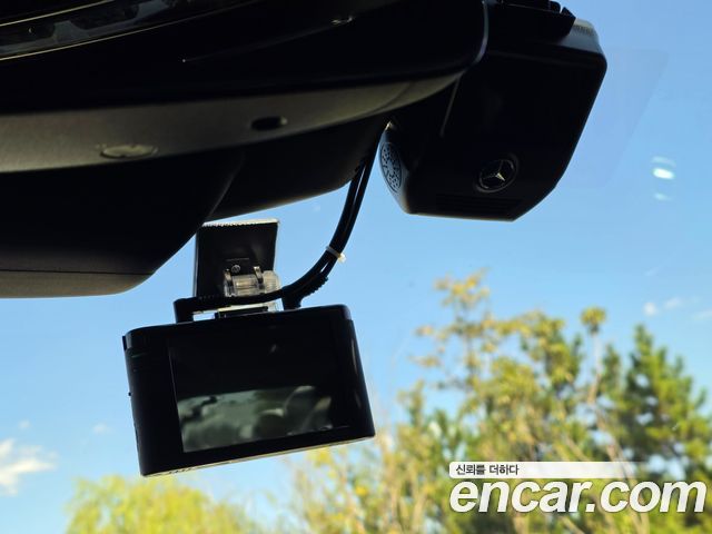 Mercedes-Benz S-Class 2020 — photo 6