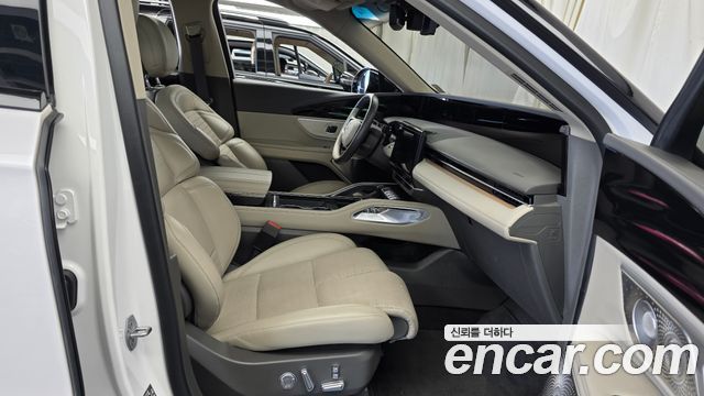 Lincoln Nautilus 2024 — photo 11