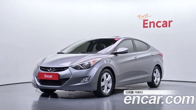Hyundai AVANTE 2012 — photo 1