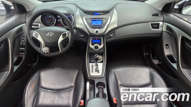 Hyundai AVANTE 2012 — photo 7