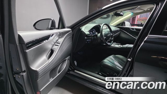 Genesis G80 2022 — photo 10