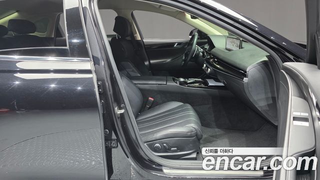 Genesis G80 2022 — photo 11