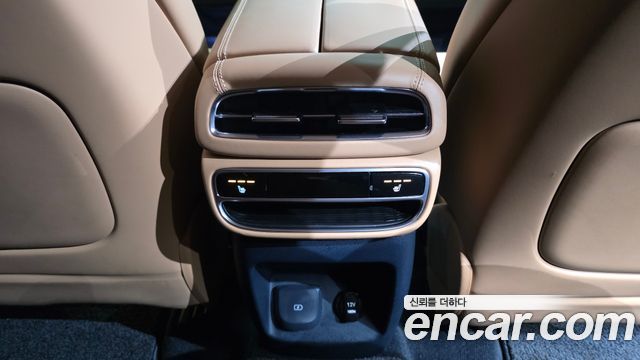 Genesis GV80 2021 — photo 19