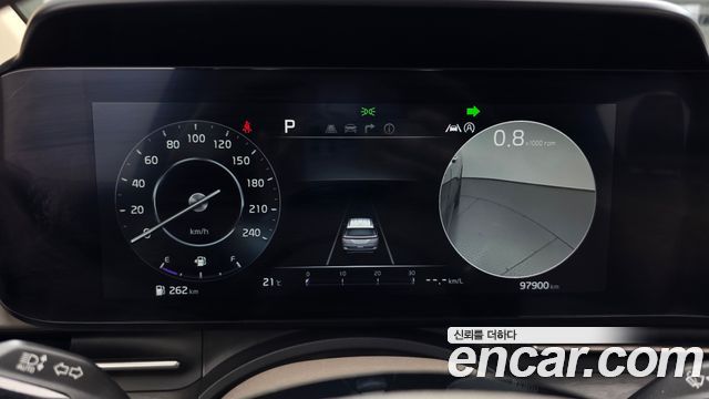 Kia Canival 2023 — photo 11