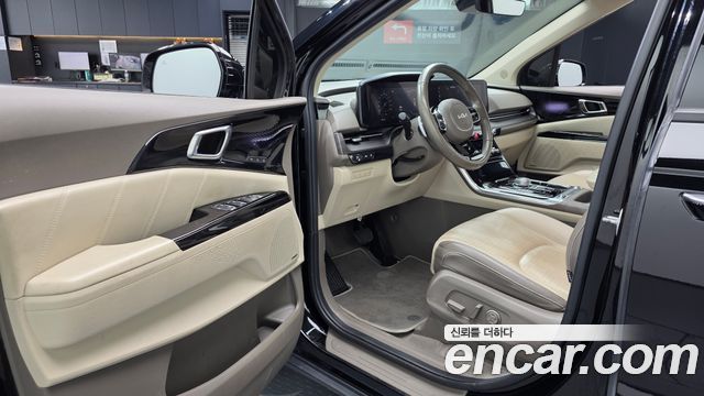 Kia Canival 2023 — photo 13