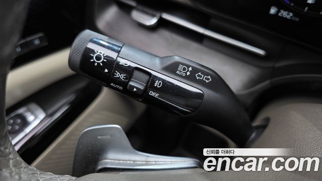 Kia Canival 2023 — photo 27