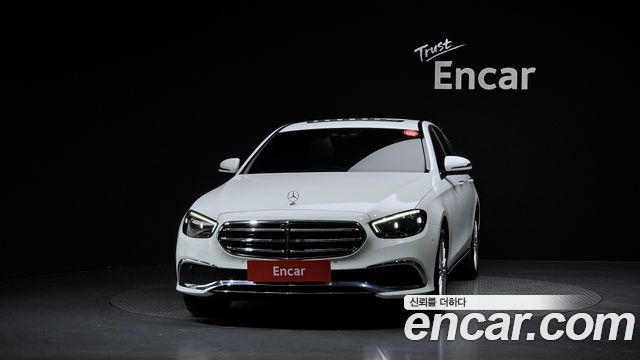 Mercedes-Benz E-Class 2021 — photo 3