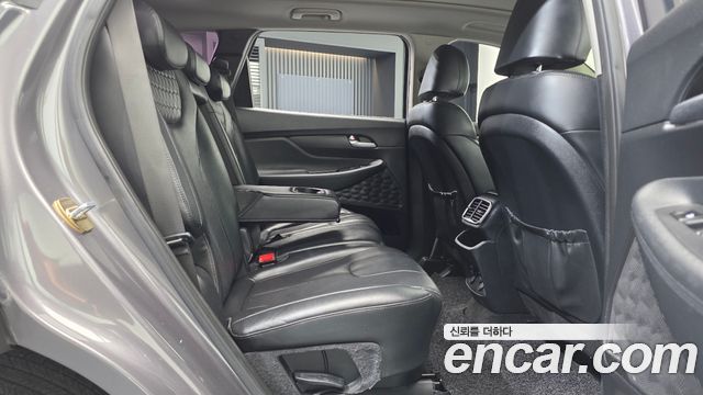 Hyundai Santafe 2019 — photo 12