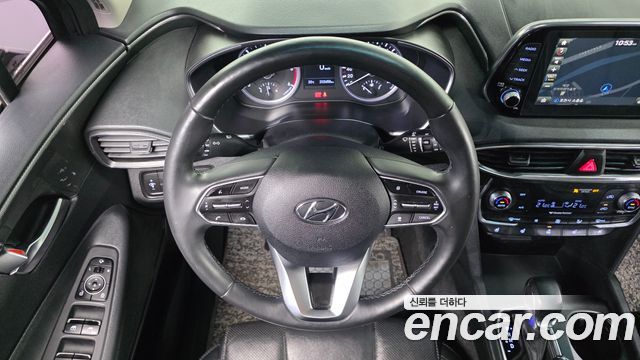 Hyundai Santafe 2019 — photo 13