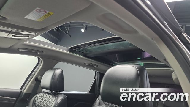 Hyundai Santafe 2019 — photo 18