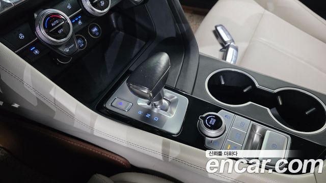Genesis G70 2023 — photo 9