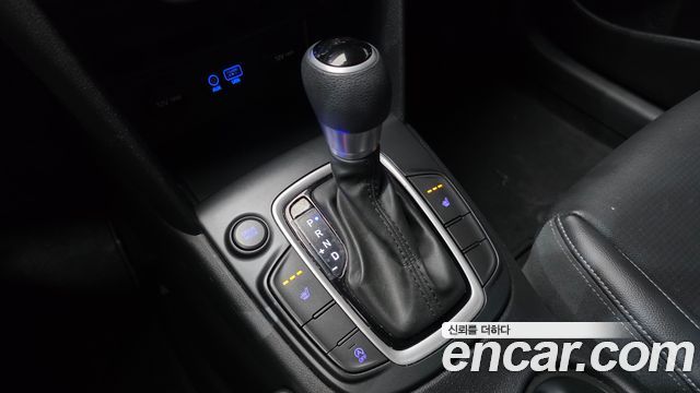 Hyundai Kona 2018 — photo 12