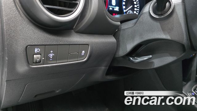 Hyundai Kona 2018 — photo 20