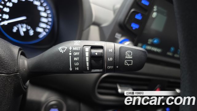 Hyundai Kona 2018 — photo 22