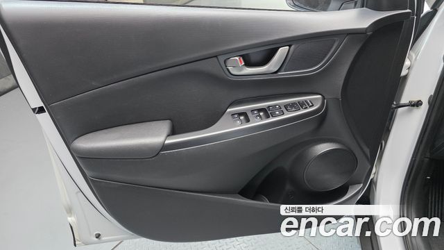 Hyundai Kona 2018 — photo 14