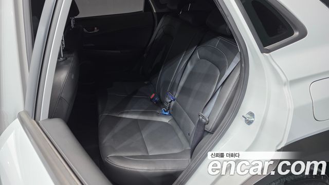 Hyundai Kona 2018 — photo 16