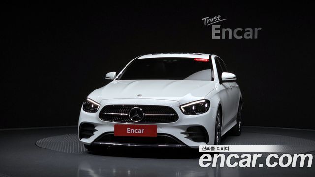 Mercedes-Benz E-Class 2022 — photo 3