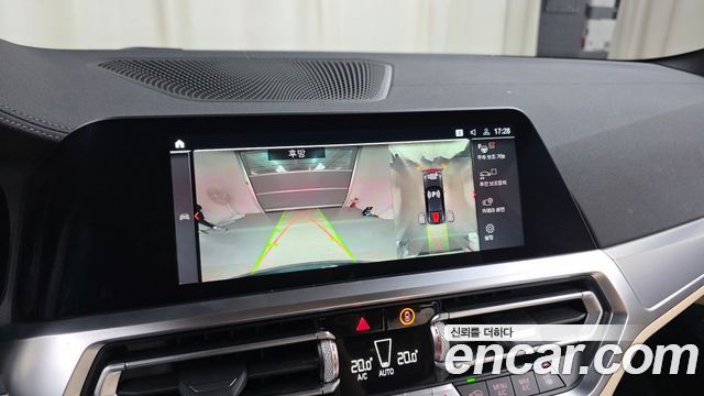 BMW 4-Series 2021 — photo 21