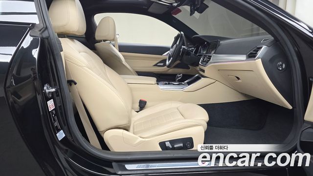 BMW 4-Series 2021 — photo 16