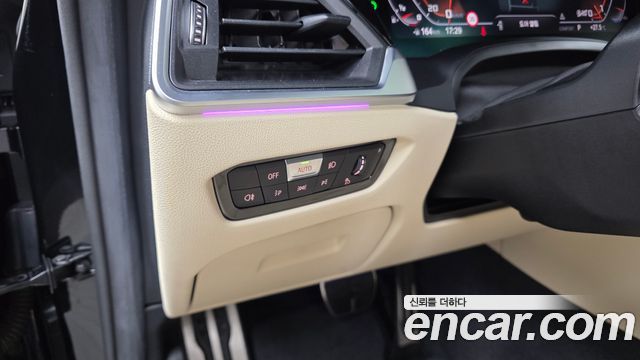 BMW 4-Series 2021 — photo 27