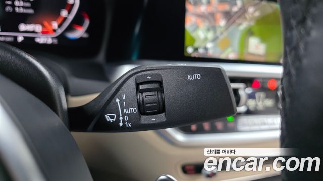 BMW 4-Series 2021 — photo 28