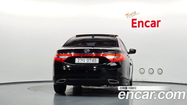 Hyundai Grandeur 2014 — photo 4