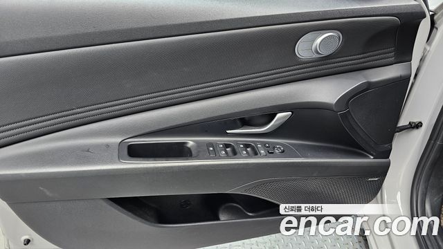 Hyundai AVANTE 2021 — photo 14