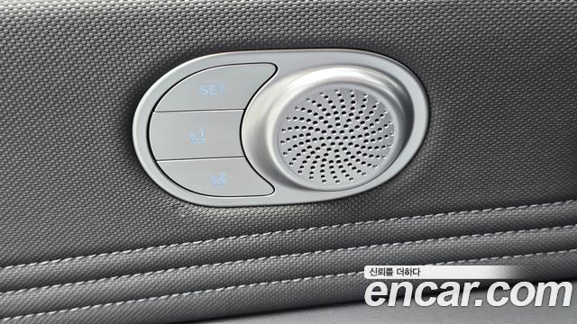 Hyundai AVANTE 2021 — photo 29