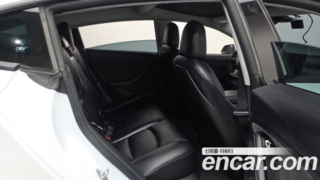 Tesla Model 3 2020 — photo 17