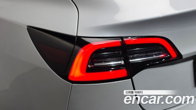 Tesla Model 3 2020 — photo 9
