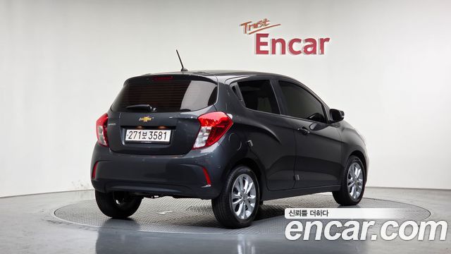 Chevrolet Korea Spark 2021 — photo 2