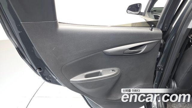 Chevrolet Korea Spark 2021 — photo 15