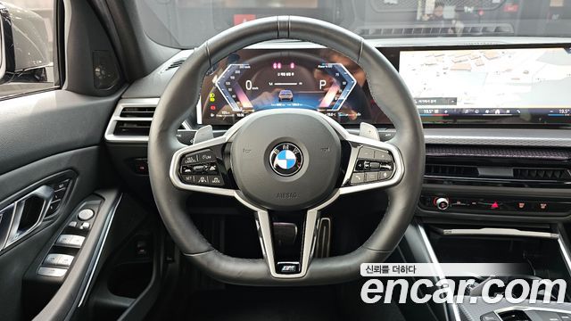 BMW 3-Series 2025 — photo 19