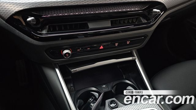 BMW 3-Series 2025 — photo 28