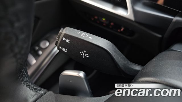 BMW 3-Series 2025 — photo 31