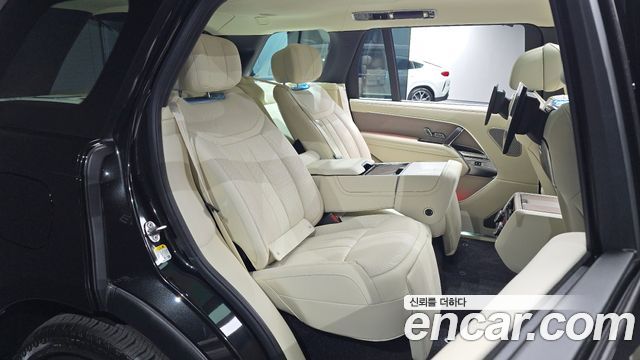 Land Rover Range Rover 2026 — photo 11