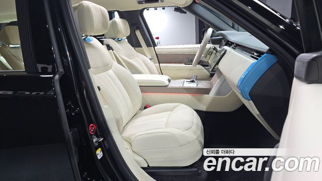 Land Rover Range Rover 2026 — photo 12