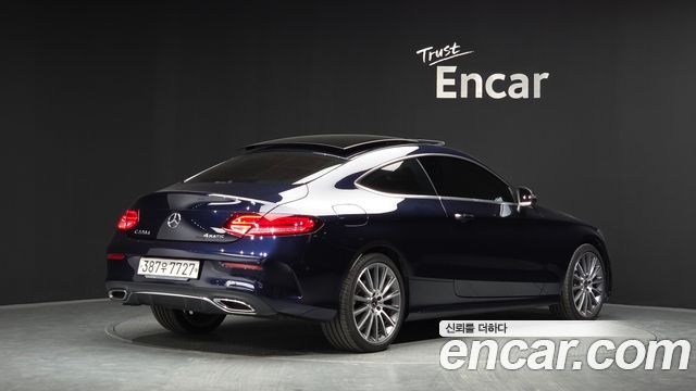 Mercedes-Benz C-Class 2019 — photo 2