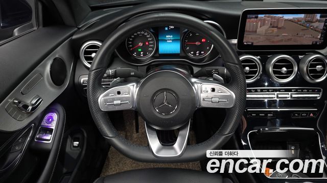 Mercedes-Benz C-Class 2019 — photo 13