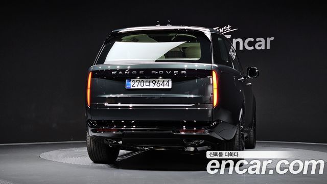 Land Rover Range Rover 2026 — photo 4