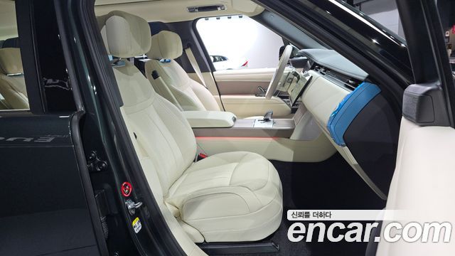 Land Rover Range Rover 2026 — photo 12