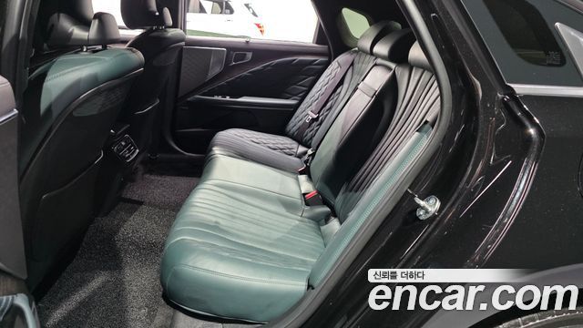 Kia K8 2023 — photo 11