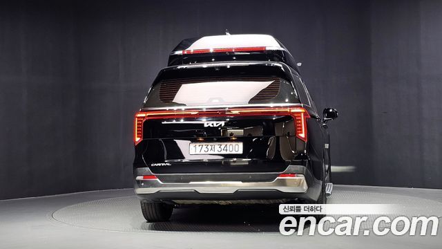 Kia Canival 2025 — photo 4