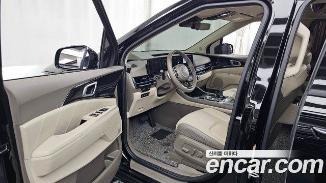 Kia Canival 2025 — photo 13