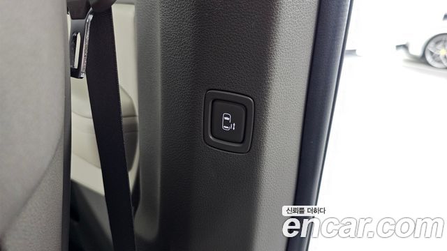 Kia Canival 2025 — photo 31