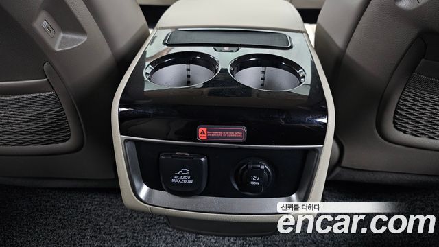 Kia Canival 2025 — photo 32