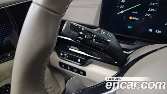 Kia Canival 2025 — photo 36